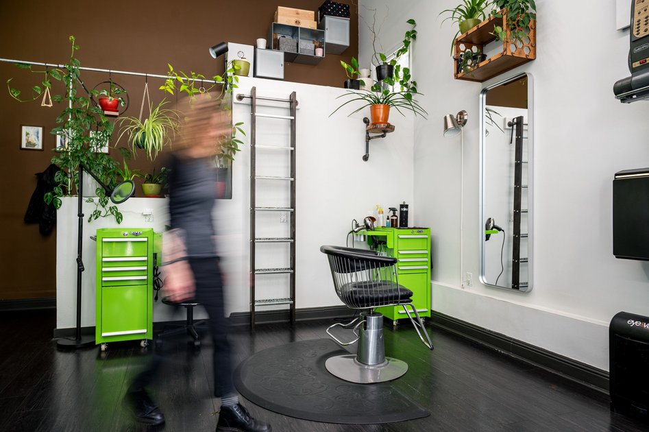 The 500-Mile Commute: One Hairstylist's Bay Area Math