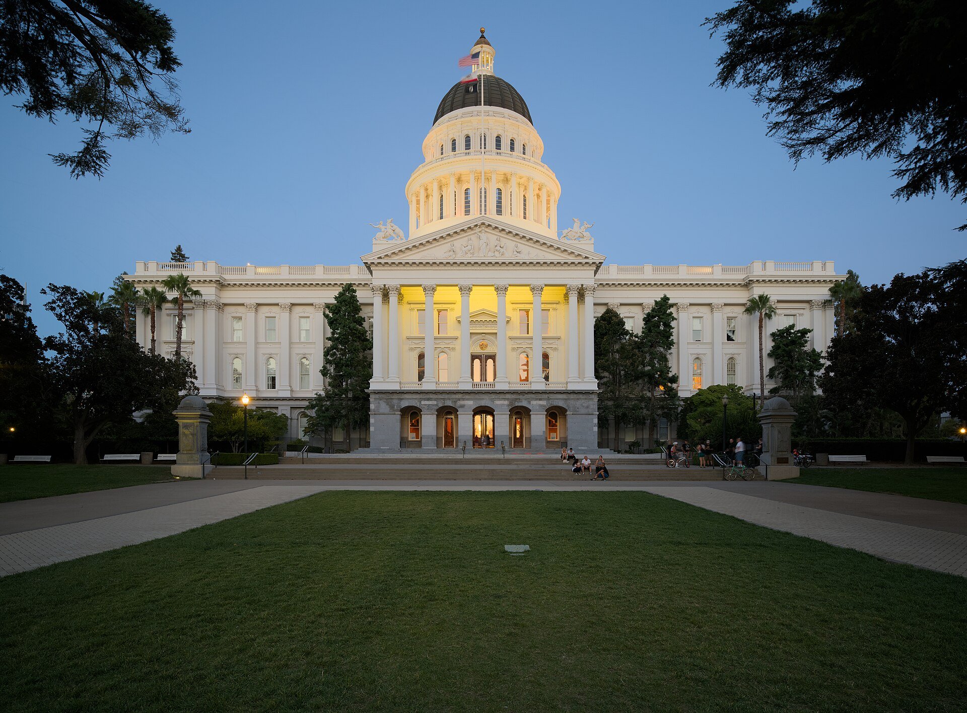 Caltech Mathathon Sparks Debate Over AI's Role in Research